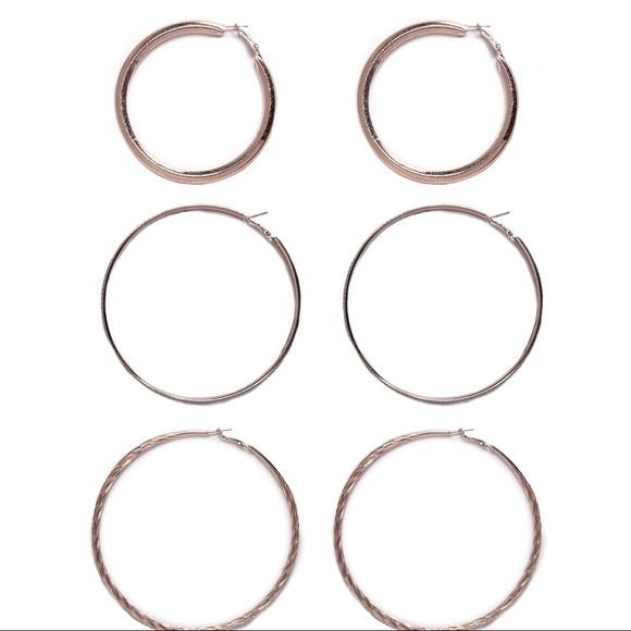 🔥Fashion Nova Rose Gold Hoop Earrings Set - Picture 2 of 3